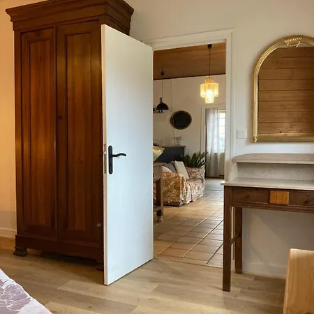 Le Palmier 캬스텔노라샤펠